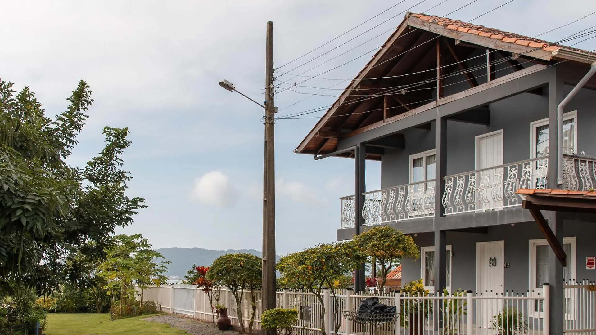 サン・フランシスコ・ド・スル Piso Superior:Casa Aconchegante A Beira Mar Xs7441ヴィラ ヴィラ